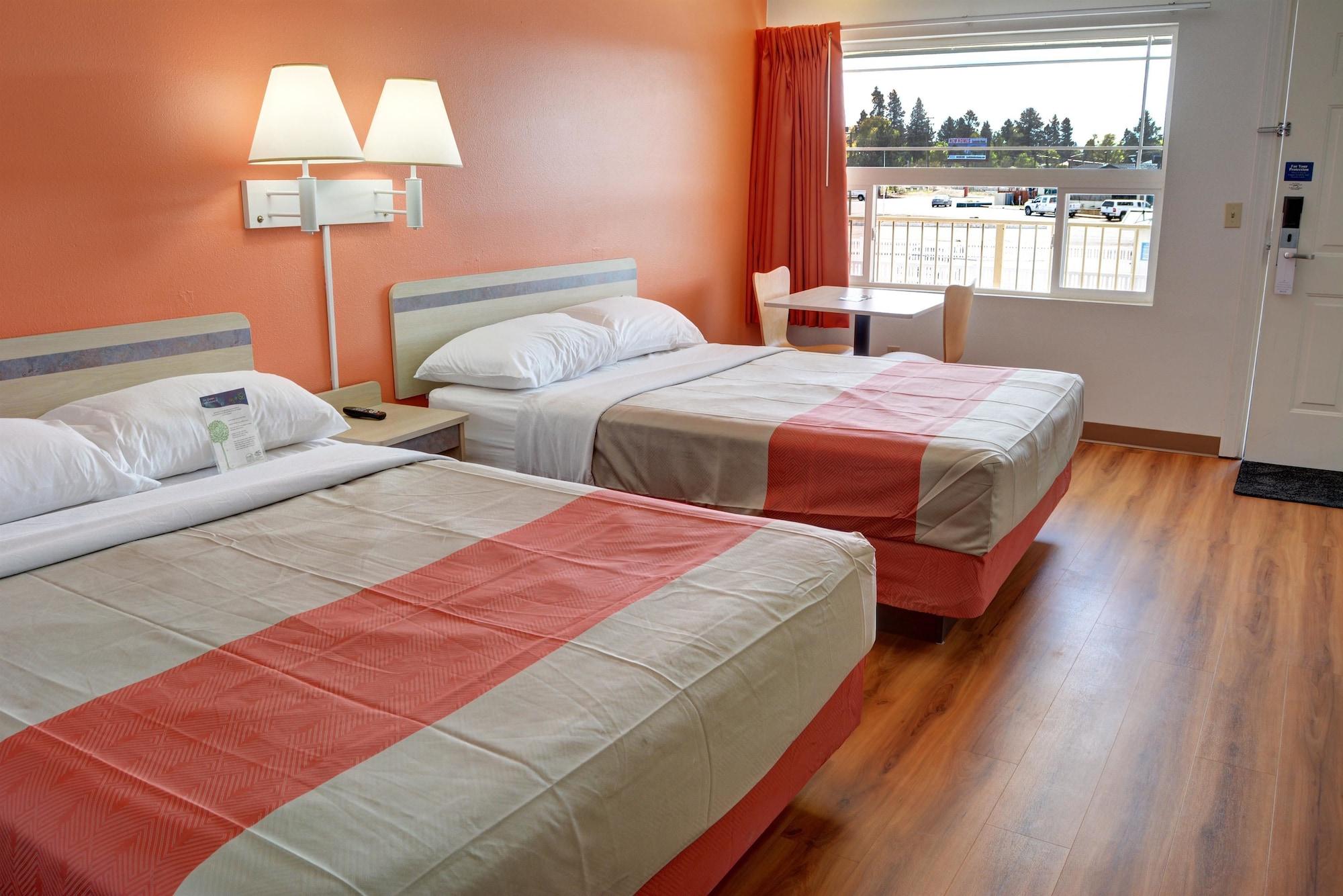 Motel 6-Bend, Or Exteriér fotografie